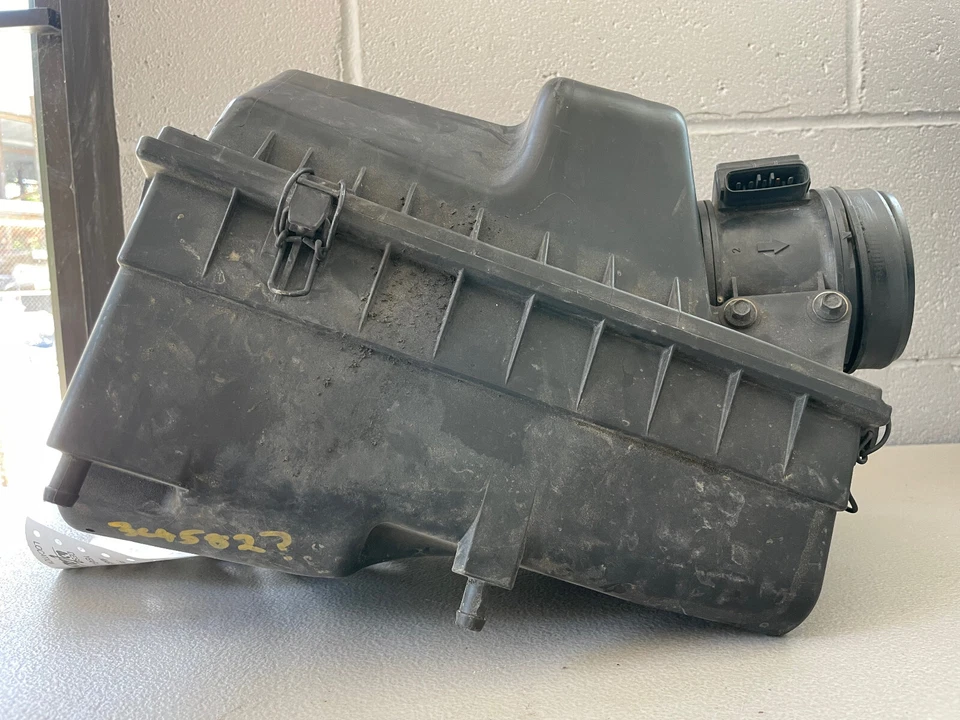 Medidor de flujo de aire Volvo XC90 2003 con caja de aire Foto 3 de 4