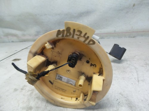 MERCEDES BENZ W212 E200 CDI EZ10 TANKGEBER KRAFTSTOFFPUMPE A2124700794