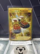 Carte Pokémon Chaussures de Randonnée 215/189 EB10 Astres Radieux FR