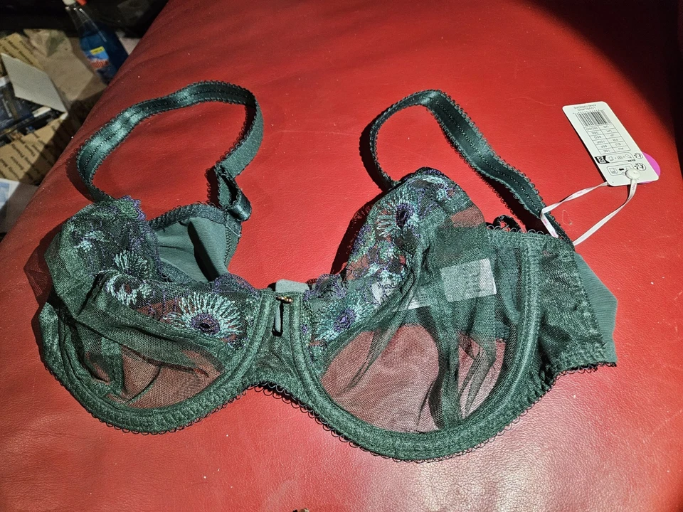 Sujetador Freya Deep Emerald con aros TALLA 38DDD Foto 2 de 4