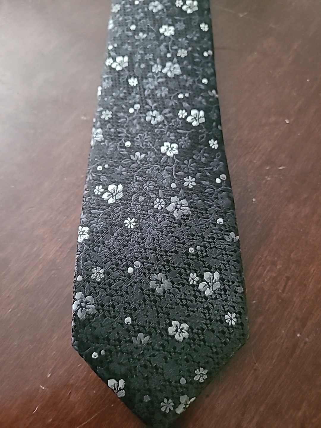 Picture 1 of 4