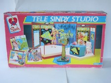 Vintage Pedigree Tele Sindy Studio Playset inc box *1985* Sindy Televison Studio