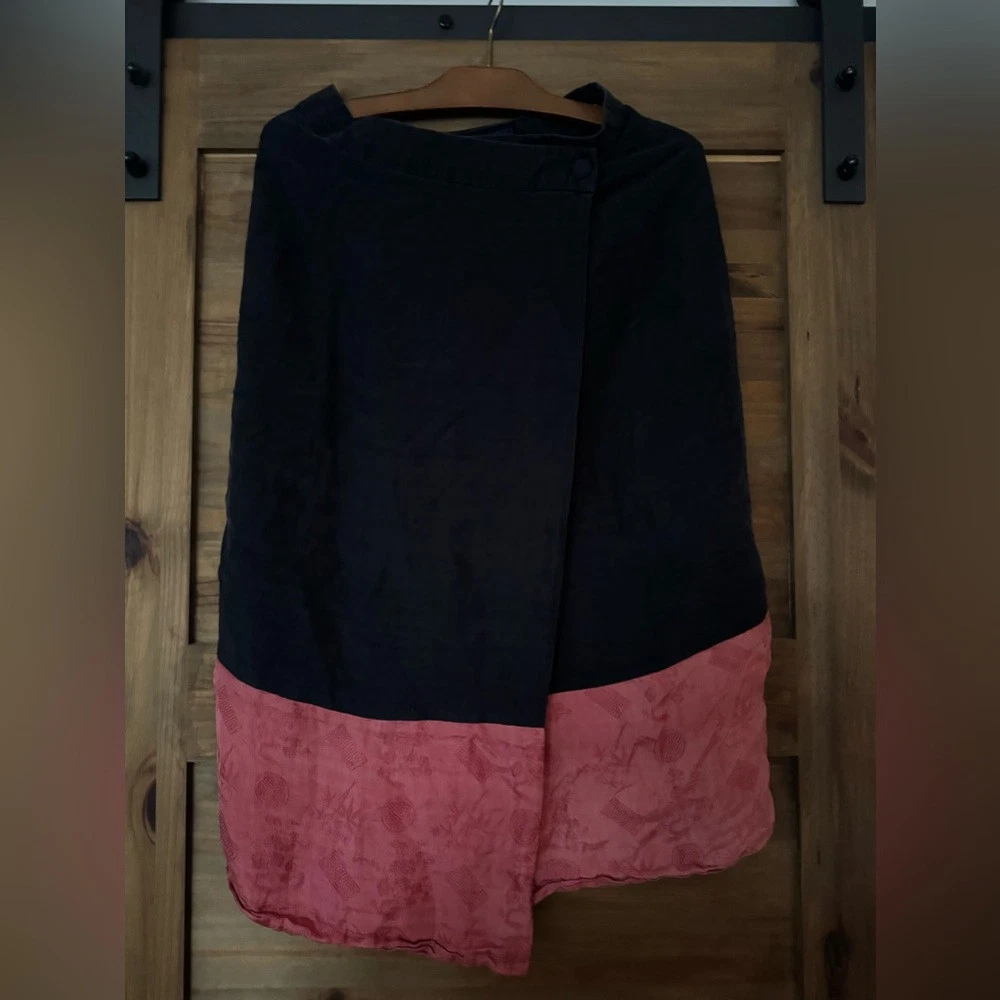 Tan Giudicelli Vintage Skirt silk linen
Opens in a new window or tab