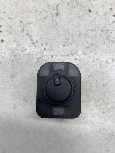 AUDI A4 8EC, B7 Spiegeleinstellschalter 8E0959565A 2.50 Diesel 120kw 23947955