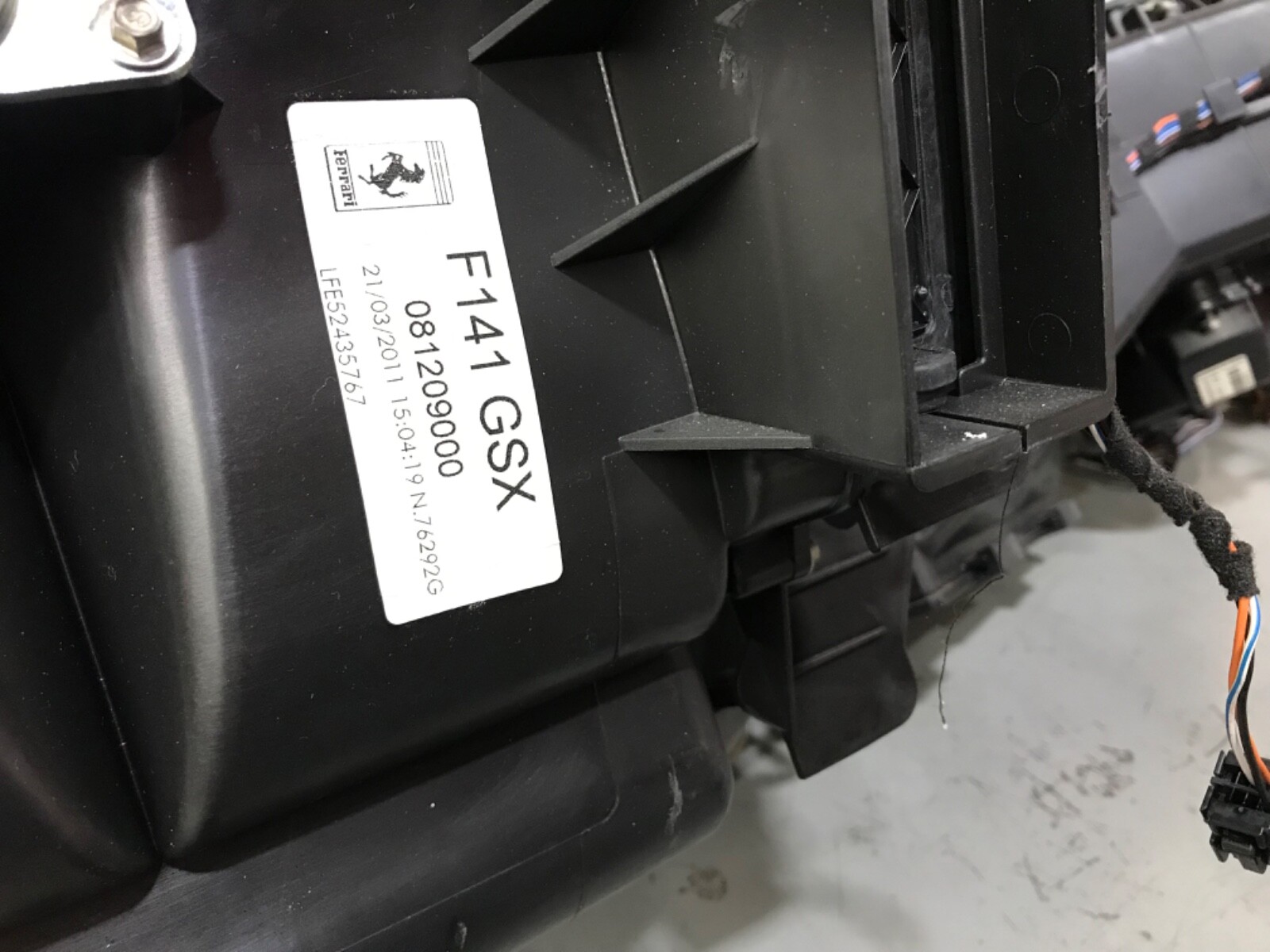 ferrari 599 hvac evaporator box #81209000