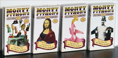 LOT de 4 K7 Vidéo VHS ''MONTY PYTHON'S'' Flying Circus'', La série TV.