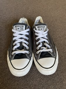 black converse used