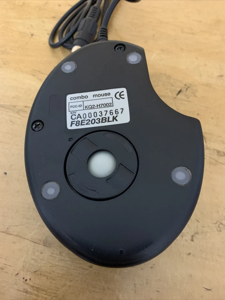 Ratón USB Belkin negro con cable F8E203-NEGRO Foto 4 de 4