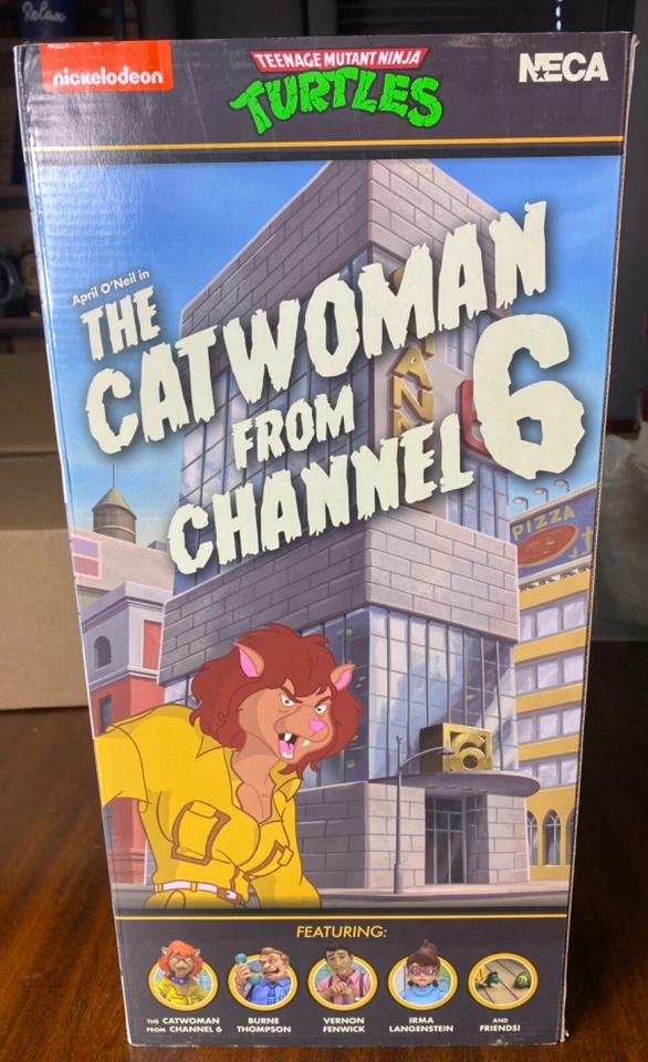 Figuras de acción NECA The Catwoman from Channel 6 Newsroom TMNT Ninja Turtles 4PK Foto 2 de 4