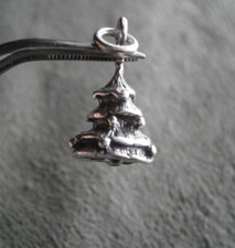 Christmas Tree Vintage Solid Sterling Silver Charm Pendant  3.3g