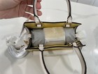 Foto 6 di 9