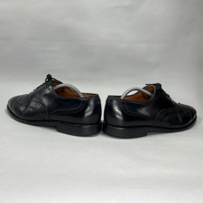 Allen Edmonds Men display picture 1