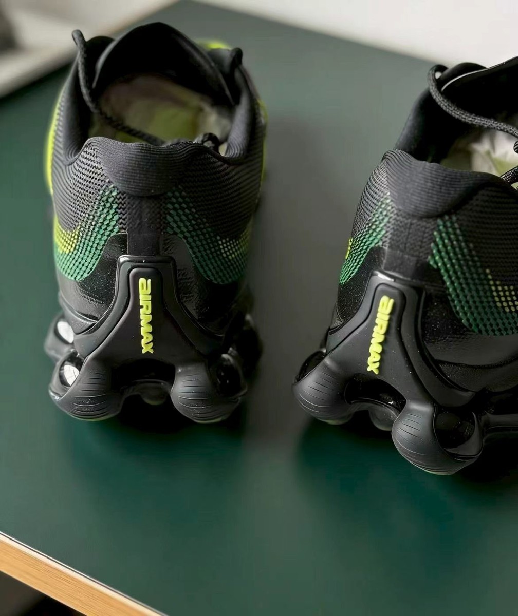 Nike AIR LIQUID MAX Non-slip Wear-resistant Running Shoes Men's Black Green — product photo 5 of 5