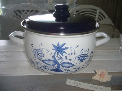 großer alter DDR Emaille Kochtopf ''Zwiebelmuster'' Vintage Suppentopf Landhaus