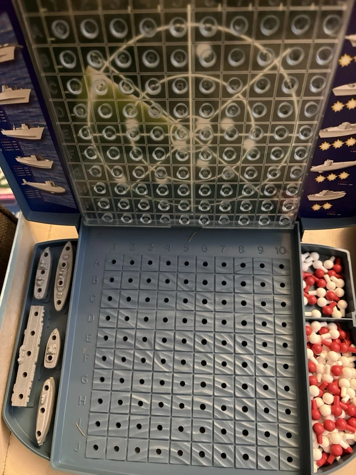 Battleship MB Games 1996 Milton Bradley classic vintage board game, rare version - Image 4 of 4