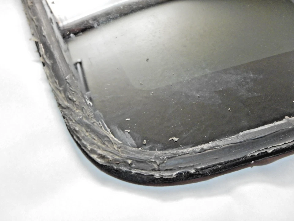 96-2002 Saturn S Series SW SC SL 1 2 Sc1 Sc2 SL1 SL2 Moon Sun Roof Glass window - Image 3 of 4