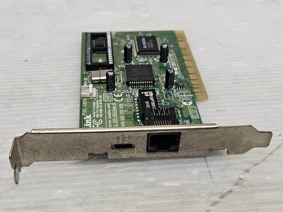 D-Link DFE-530TX, REV-B1, VINTAGE ETHERNET CARD, PCI, 10/100Mbps, LAN018 - Image 2 of 3