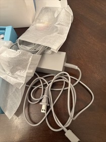 Nintendo Wii Brand new, works, comes with everything.