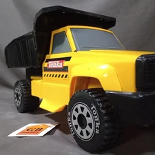 Tonka Hasbro Dump Truck #92202 #92207 Yellow Classics 2012 Metal Steel Sand Box