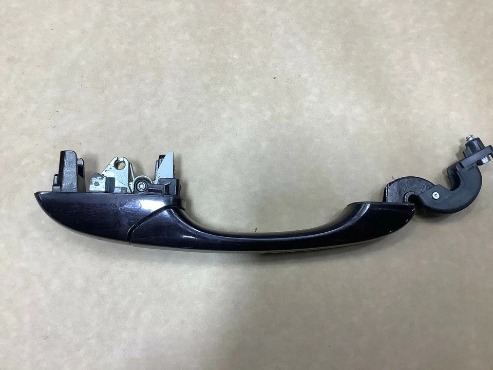 Volkswagen Routan 2010 pasajero trasero derecho manija de puerta exterior negro OEM+ Foto 2 de 4