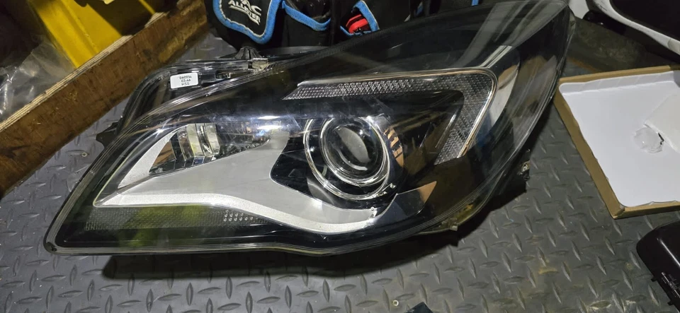 Vauxhall Insignia 2009 - 2016 Xenon Headlight Repair - Image 3 of 4