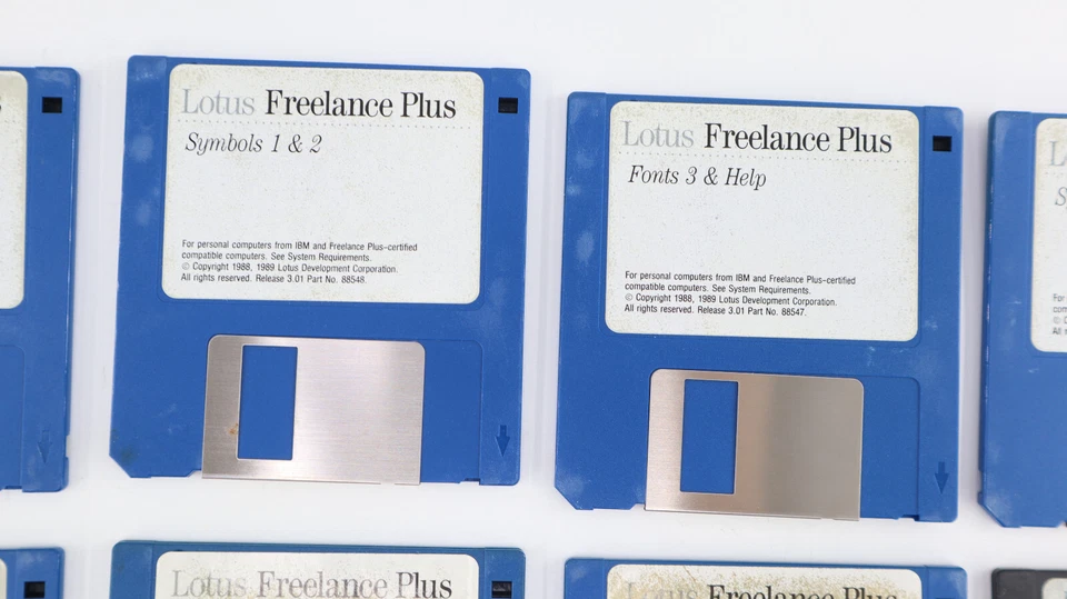 Disquetes de 3,5" Lotus 123 versión 1.1 de colección para software independiente DOS y Lotus Foto 3 de 4