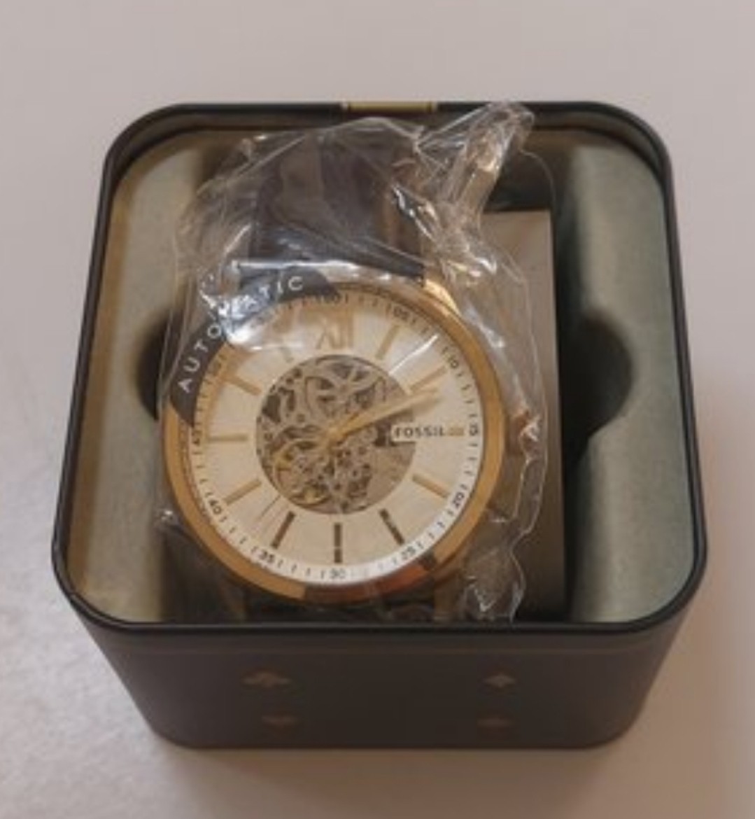 Montre Fossil Flynn BQ2382 idéale du bureau aux soirées habillées