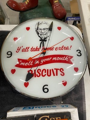 RARE Kentucky Fried Chicken KFC Biscuits Glass Front Store Clock Colonel Sanders