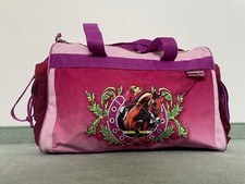 Mädchen Sporttasche und Turnbeutel Champion von MC Neill