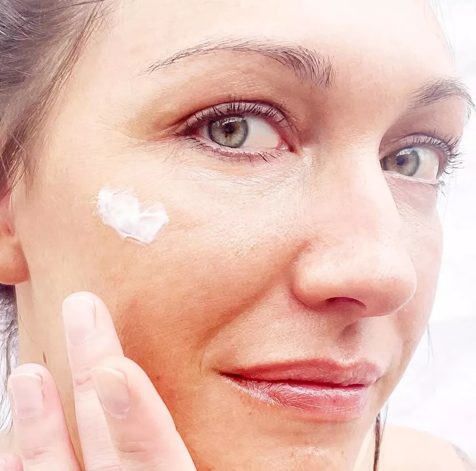 Alpha Skin Care Enhanced Wrinkle Repair Cream | Anti-Aging Formula | 0.15% - Image 4 of 4