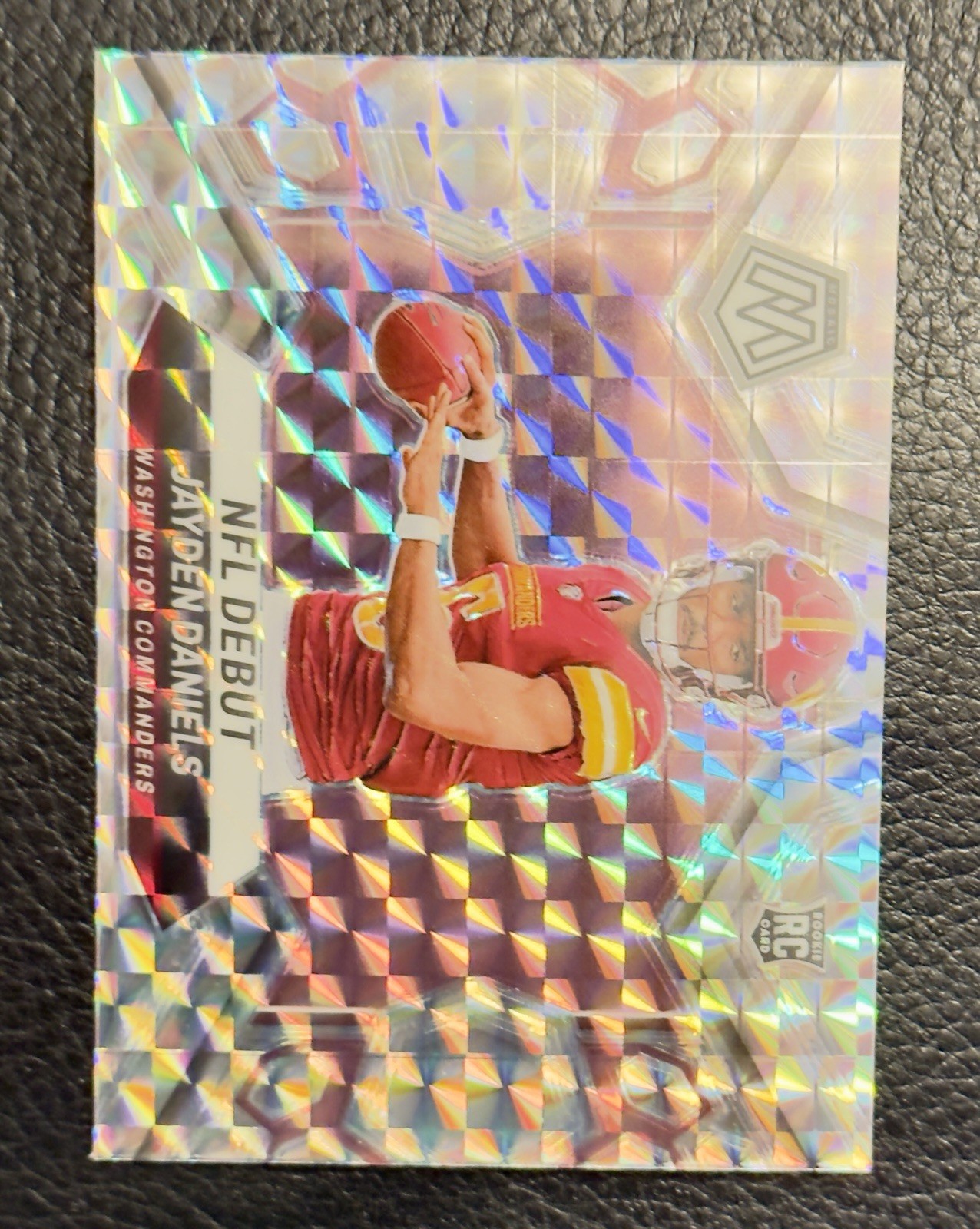 2024 Panini Mosaic - NFL Debut Jayden Daniels #272 Mosaic Prizm (RC)
