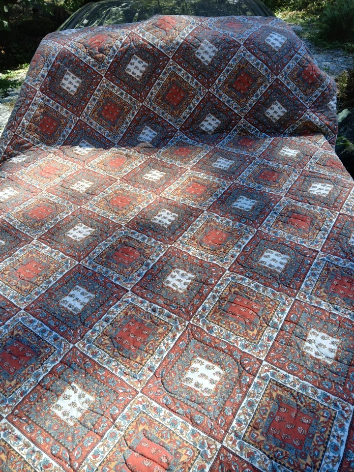 Полноразмерное одеяло с терракотовой подкладкой Pasley с цветочным рисунком - Изображение 3 из 4