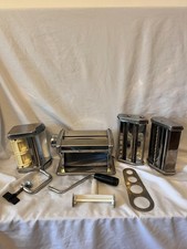 VonShef Stainless Steel Manual Pasta Maker Machine with Ravioli Cutter