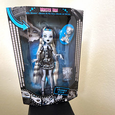 Monster High Reel Drama Frankie Stein 11in Collector Doll Unopened