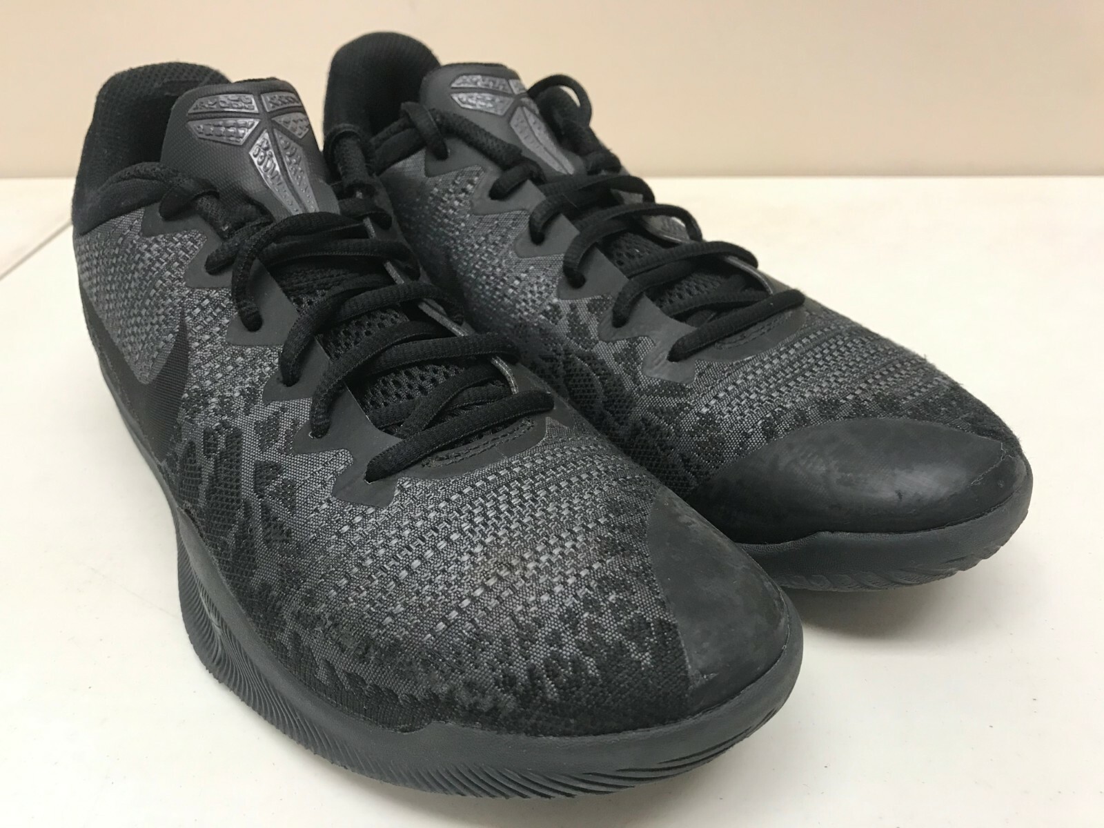 kobe mamba black