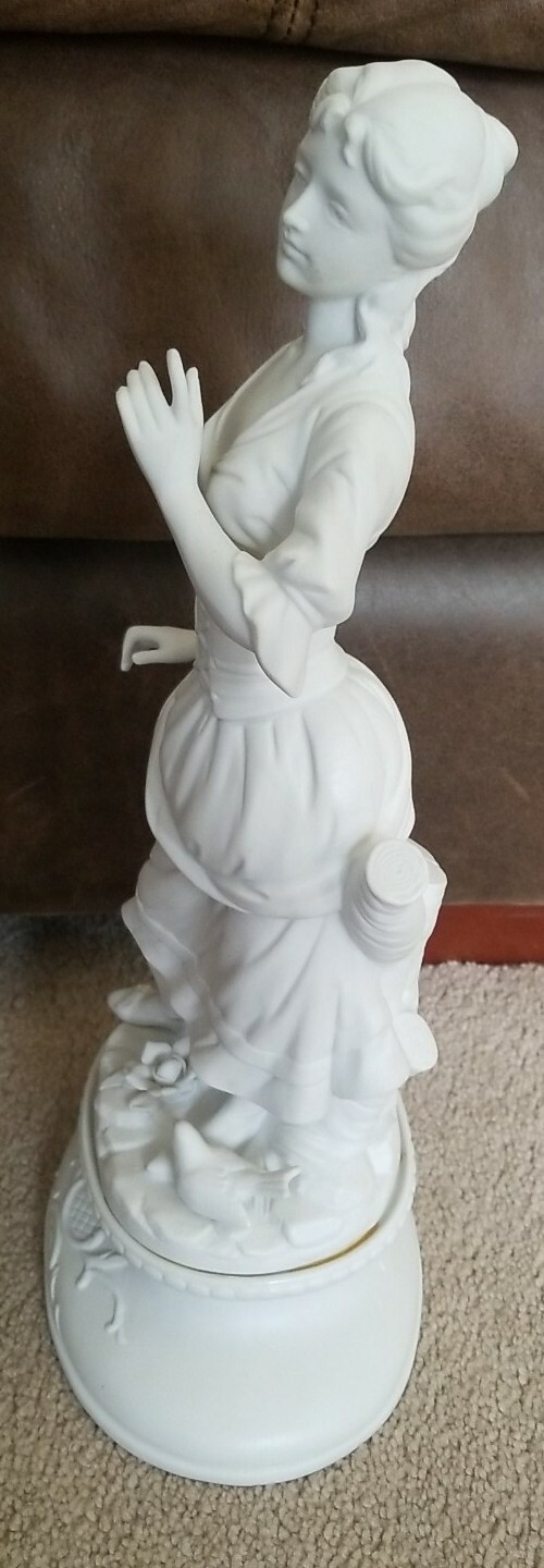Picture 3 of 12