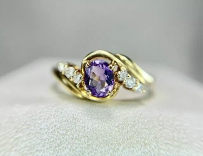 2.20Ct Oval Cut Lab-Created Amethyst Engagement Ring In 14K Yellow Gold Plated