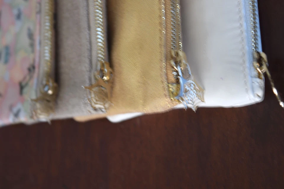 CHARLOTTE OLYMPIA POUCH/MAKE UP BAG - Image 3 of 4