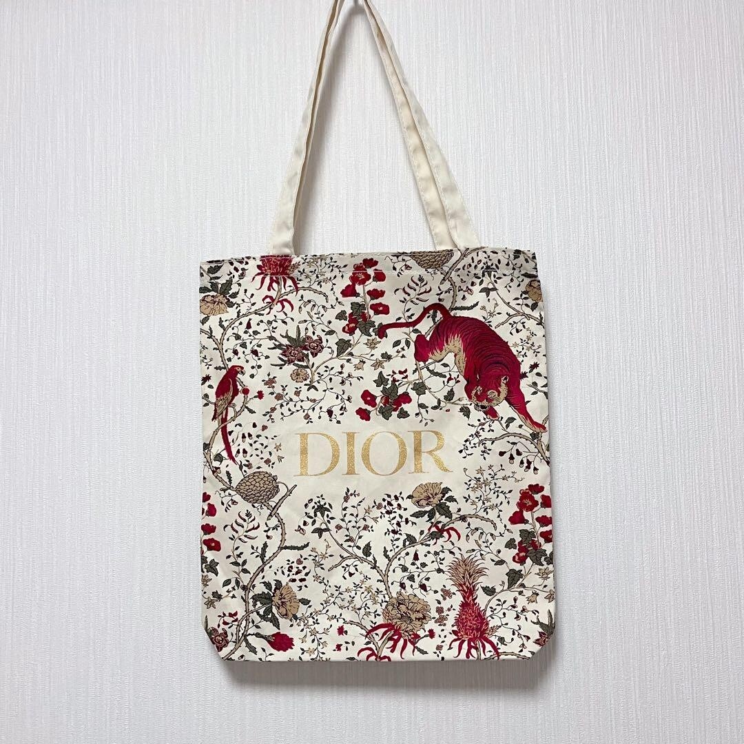 Christian Dior 動物柄 Tシャツ S 楽天市場】【中古】Christian Dior SAMPLE プリントTシャツ