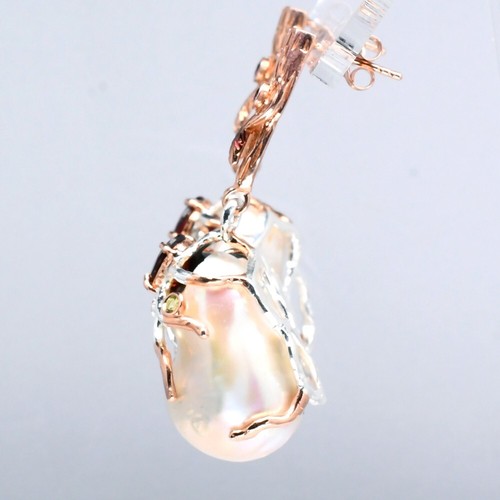 π Natural Pearl & Gemstone Earring in 925 Sterling Silver (White & Pink Plated) - Picture 4 of 10