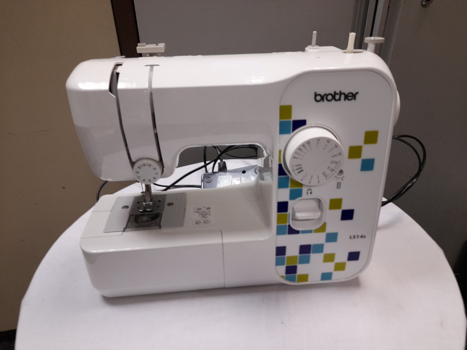 Brother LS14S Metal Chassis Sewing Machine 313052792770 eBay