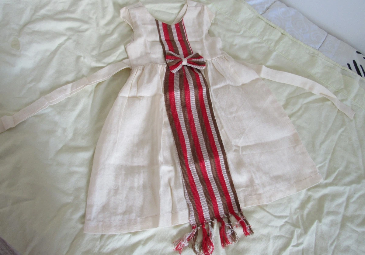 JOLIE ROBE à SMOCK coton UNI 8 ans BRODE MAIN FLEURS DE