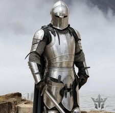 Ritterrüstung aus 18-Gauge-Stahl Mittelalterlicher Barbuta Helm LARP Cosplay