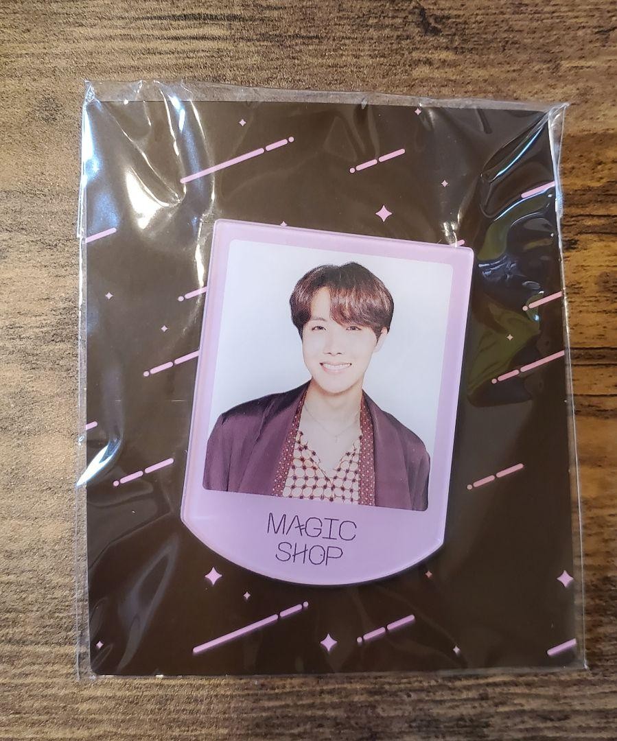 BTS J-HOPE グッズ MAGIC SHOP Bts J-Hope Hobi Magic Shop Acrylic Badge | eBay