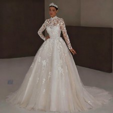O-Neck Buttons Up Back Wedding Dresses Long Sleeve Shiny Beads Sequins Appliques