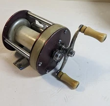 Vintage South Bend Perfectoreno No 760 model A bait cast fishing reel