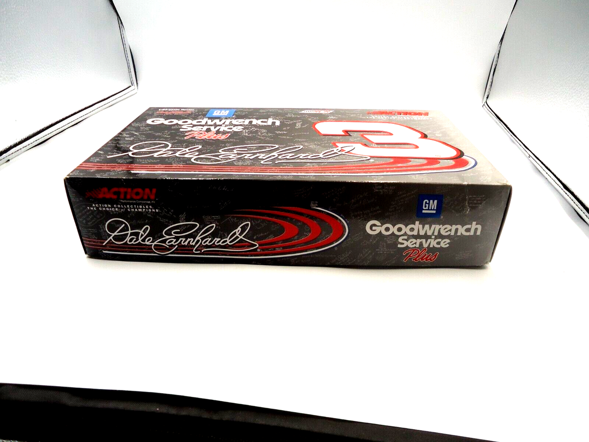 Action 2001 NASCAR #3 Dale Earnhardt Goodwrench Service Plus