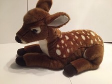 FAO Schwarz Deer Fawn Laying 19" Realistic Plush Toys R Us 2015 Stuffed Animal