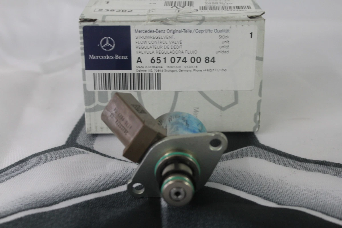 NEW Genuine Mercedes-Benz OM651 Fuel Quality Pressure Control  