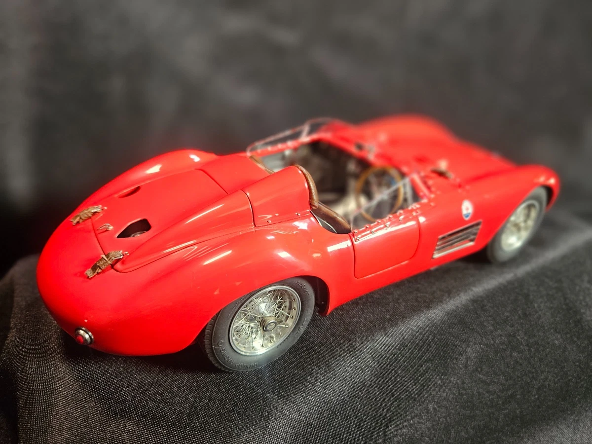 自動車 CMC Maserati 300 S, 1956 Rennsportwagen Die-cast: 1956 Maserati 300S – Savage On Wheels